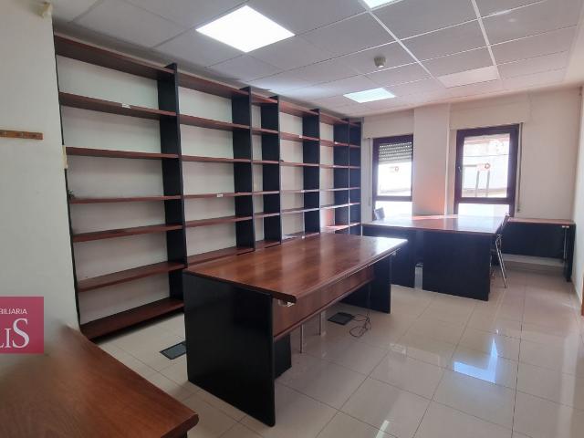 Oficina en alquiler en Oviedo, Asturias