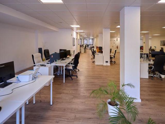 Oficina en alquiler en Eixample, Barcelona