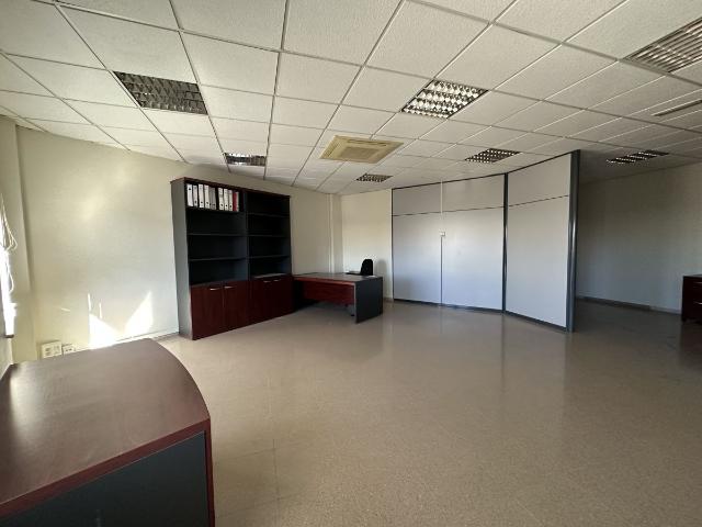 Oficina en alquiler en Centre, Cornellà De Llobregat