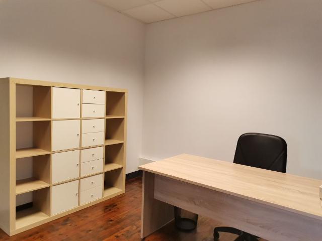 Oficina en alquiler en Centre, Cornellà De Llobregat