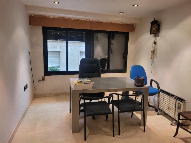 Oficina en alquiler en Vila-real, Valencia