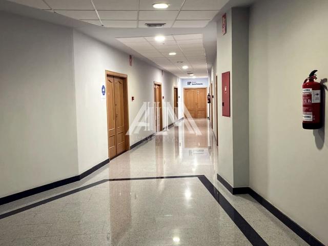 Oficina en alquiler en Manzanares, Castilla-La Mancha