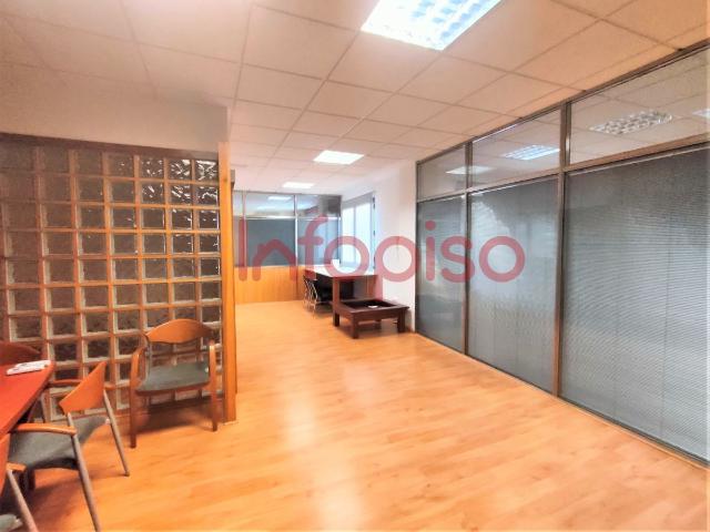 Oficina en alquiler en Valdepeñas, Castilla-La Mancha