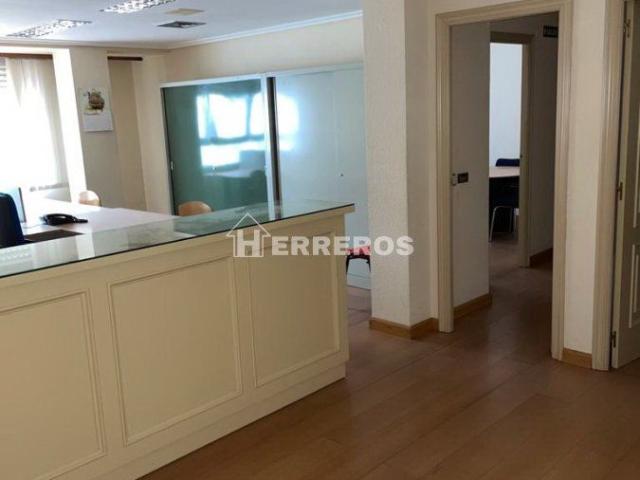 Oficina en alquiler en Las Gaunas, Logroño