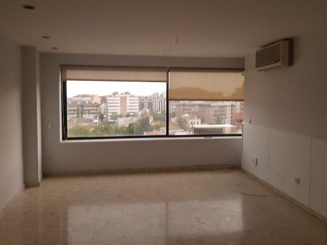 Oficina en alquiler en Zona Alta, Segrià