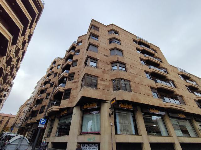 Oficina en alquiler en Centro, Salamanca