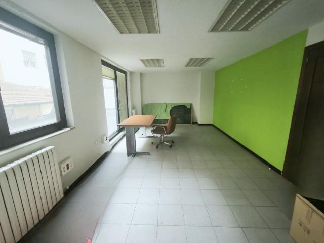 Oficina en alquiler en Centro, Salamanca
