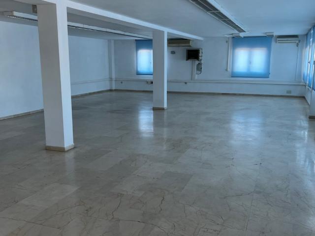 Oficina en alquiler en San Pablo-Santa Justa, Sevilla