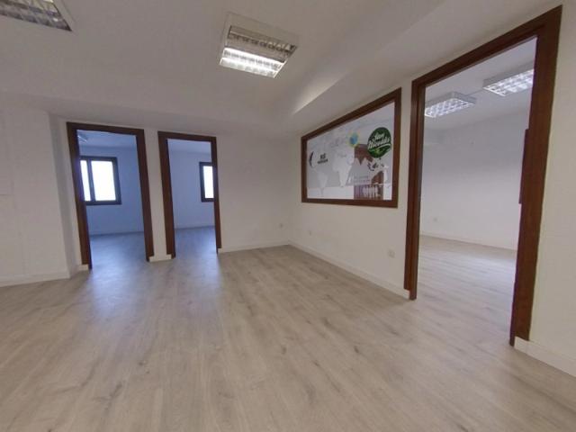 Oficina en alquiler en El Arenal, Sevilla