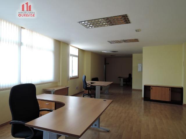 Oficina en venta en Soutosanín, Ourense