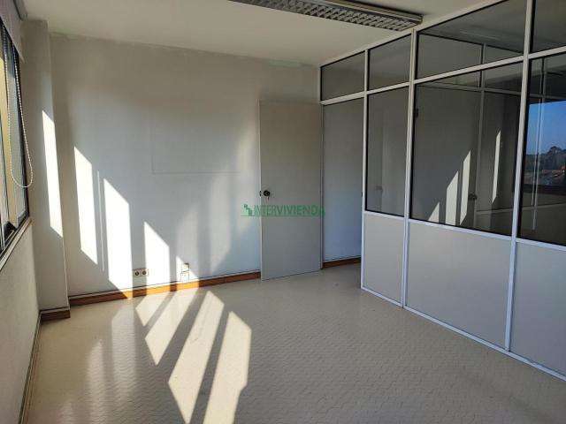 Oficina en alquiler en Vigo, As Travesas