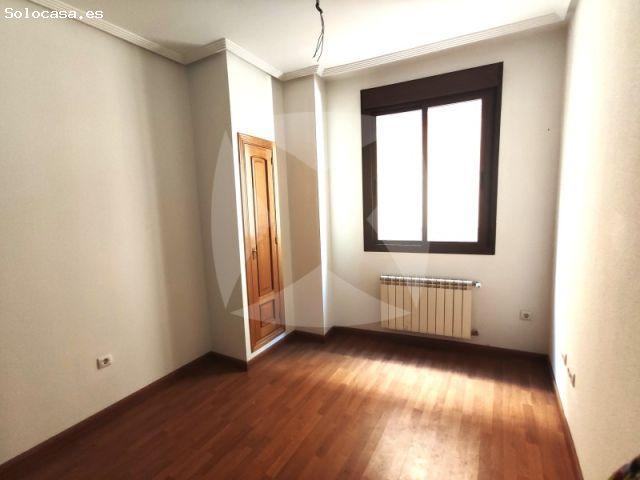 Oficina en venta en Margallo, Cáceres