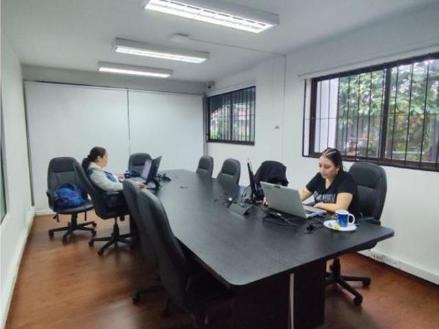 Oficina de alto standing en venta Medellín, Colombia