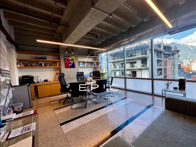 Oficina en venta en Nueva Caracas, Caracas