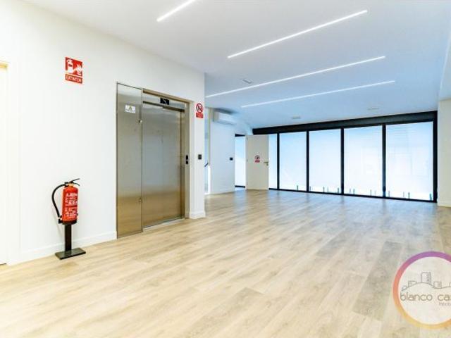 Local Comercial en alquiler en Bergantiños, Galicia