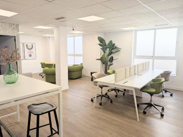 Oficina en alquiler en Marbella, Miraflores