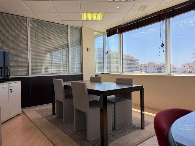 Oficina en venta en Costa del Sol Occidental, Andalucía