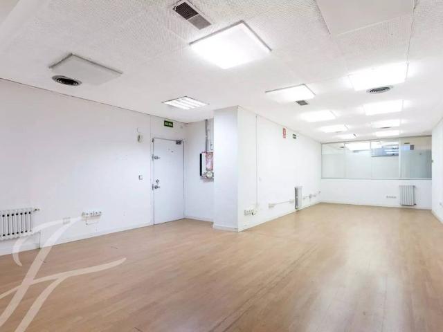 Oficina en venta en Madrid
