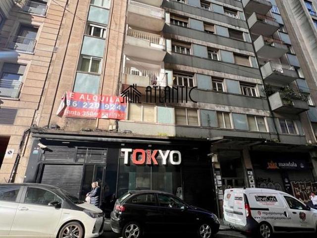 Oficina en venta en O Berbés, Vigo