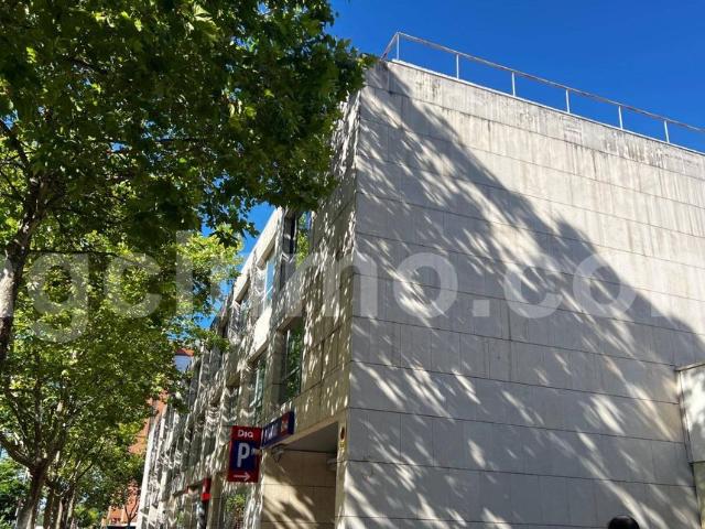 Oficina en alquiler en Huerta del Rey, Valladolid