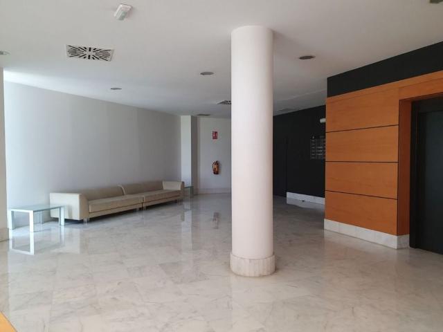 Oficina en alquiler en Este-Alcosa-Torreblanca, Sevilla