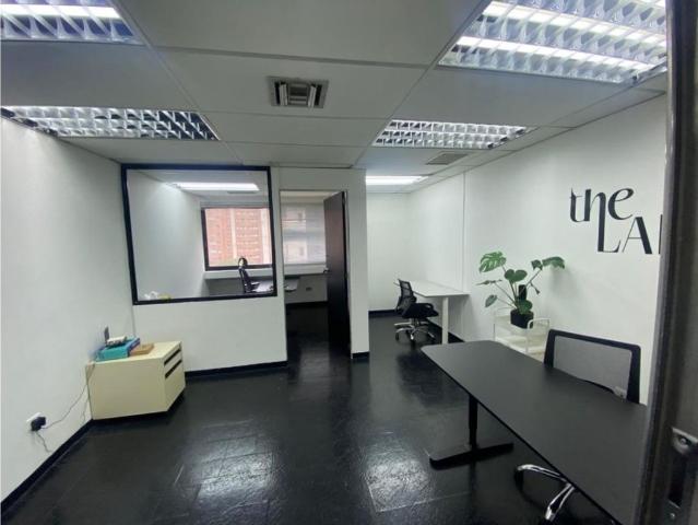 Oficina en venta en Nueva Caracas, Caracas