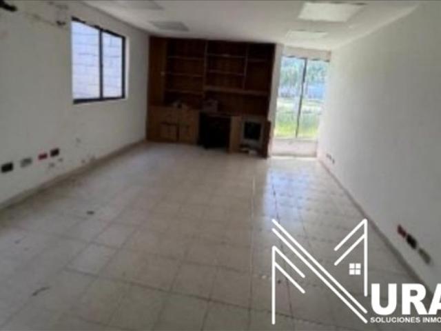 Oficina en venta en Palermo, Huíla
