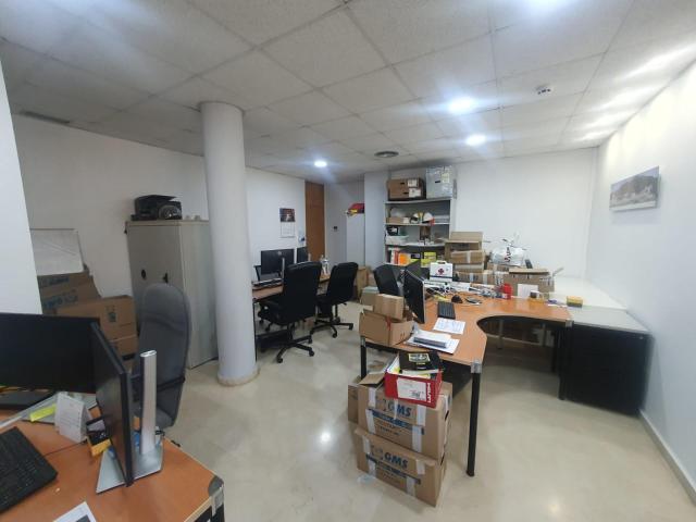 Oficina en alquiler en Distrito Norte, Sevilla