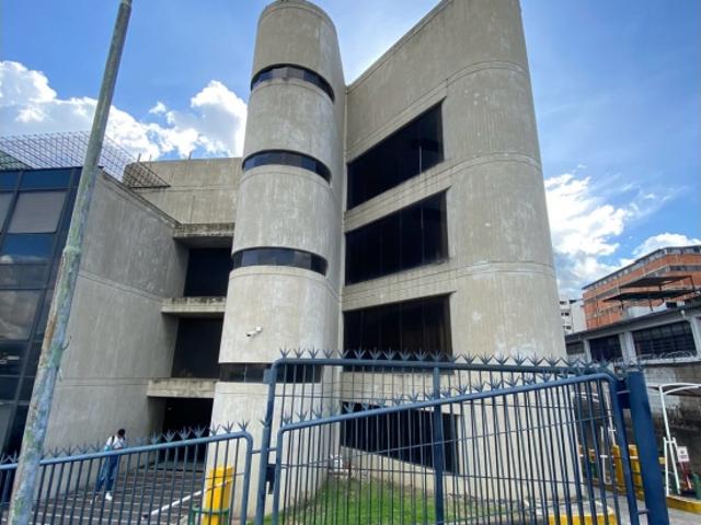 Oficina en alquiler en Leoncio Martínez, Miranda