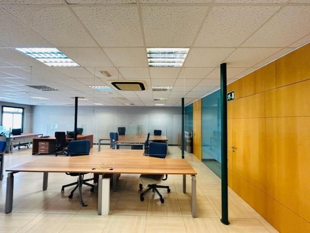 Oficina en alquiler en A Coruña, Galicia