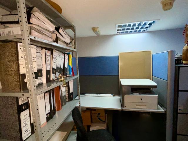 Oficina en alquiler en Girardot, Aragua