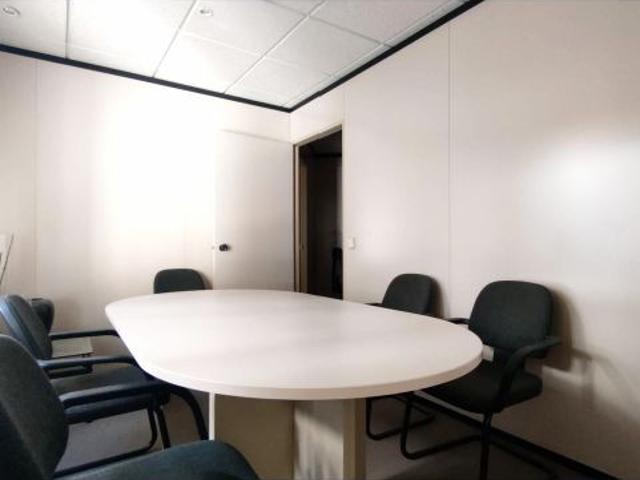 Local Comercial en alquiler en Rubí, Barcelona