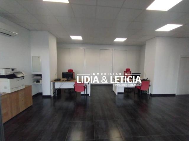 Oficina en alquiler en Alcalá De Guadaíra