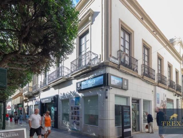 Oficina en alquiler en Almería, Barrio de las Cruces
