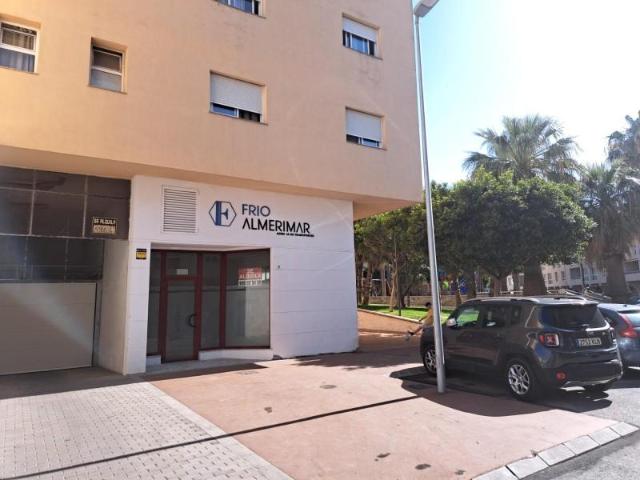 Oficina en alquiler en El Ejido, Urbanización 
