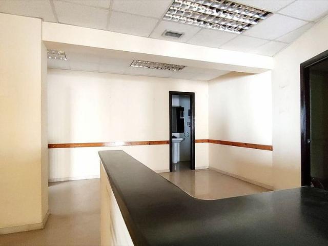 Oficina en alquiler en Rubí