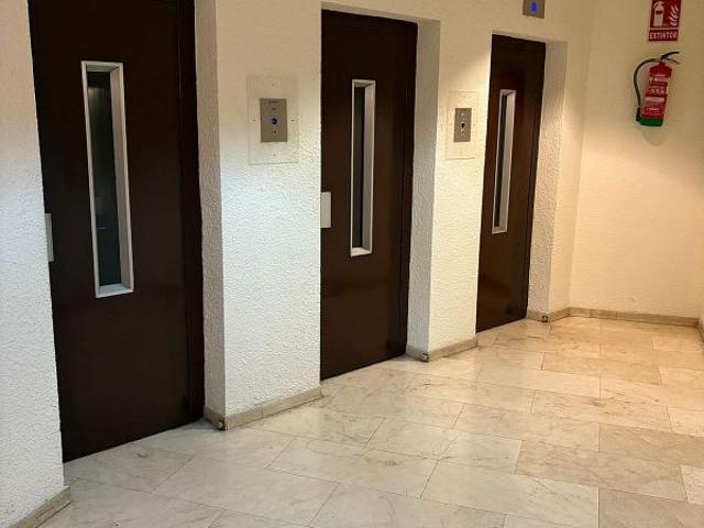 Oficina en alquiler en Sarrià - Sant Gervasi, Barcelonès
