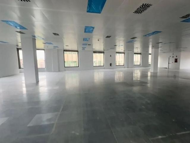 Oficina en alquiler en Barcelona, les Corts