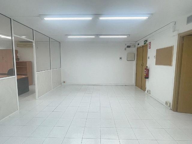 Oficina en alquiler en Centre, Vallès Oriental
