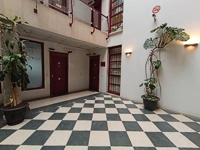 Oficina en alquiler en Avilés, Sabugo