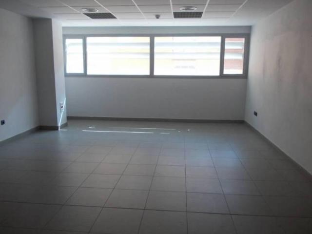 Oficina en alquiler en Huerta Rosales, Tierra de Badajoz