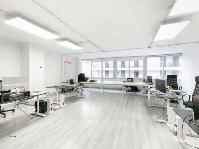 Oficina en alquiler en Sant Martí, Barcelona