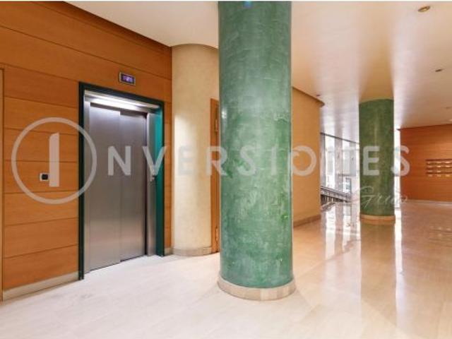 Local Comercial en alquiler en Horta-Guinardó, Barcelonès