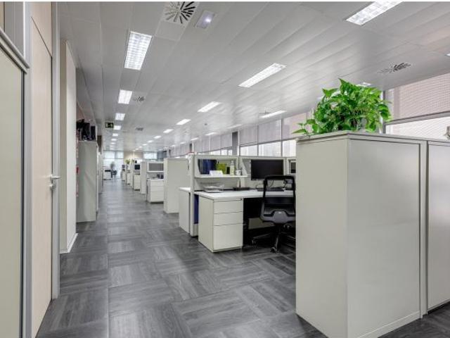 Local Comercial en alquiler en Barcelona, el Besòs i el Maresme