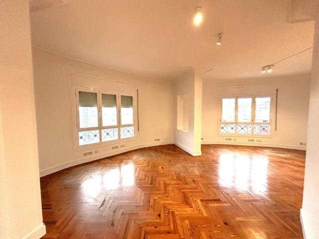 Oficina en alquiler en Barcelona, la Vila de Gràcia Oficina en alquiler en Barcelona, la Vila de Gràcia