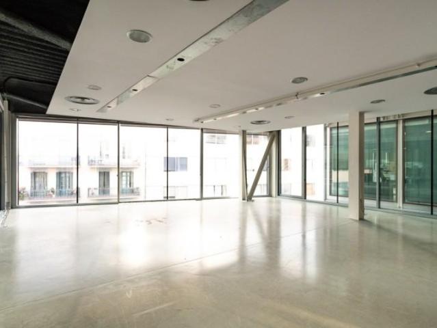 Oficina en alquiler en Sant Martí, Barcelonès
