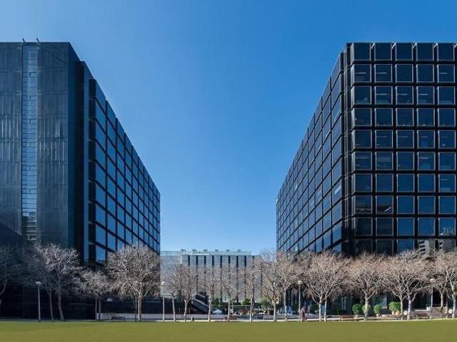 Oficina en alquiler en Barcelona, les Corts