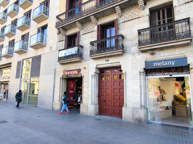Oficina en alquiler en Barcelona, el Raval