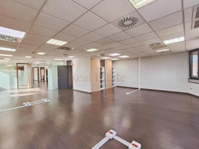 Oficina en alquiler en Barcelona, les Corts