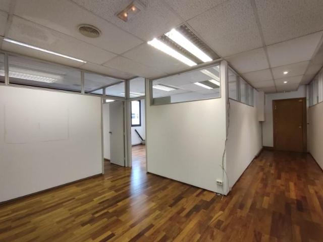 Oficina en alquiler en Bilbao, San Pedro de Deusto-La Ribera